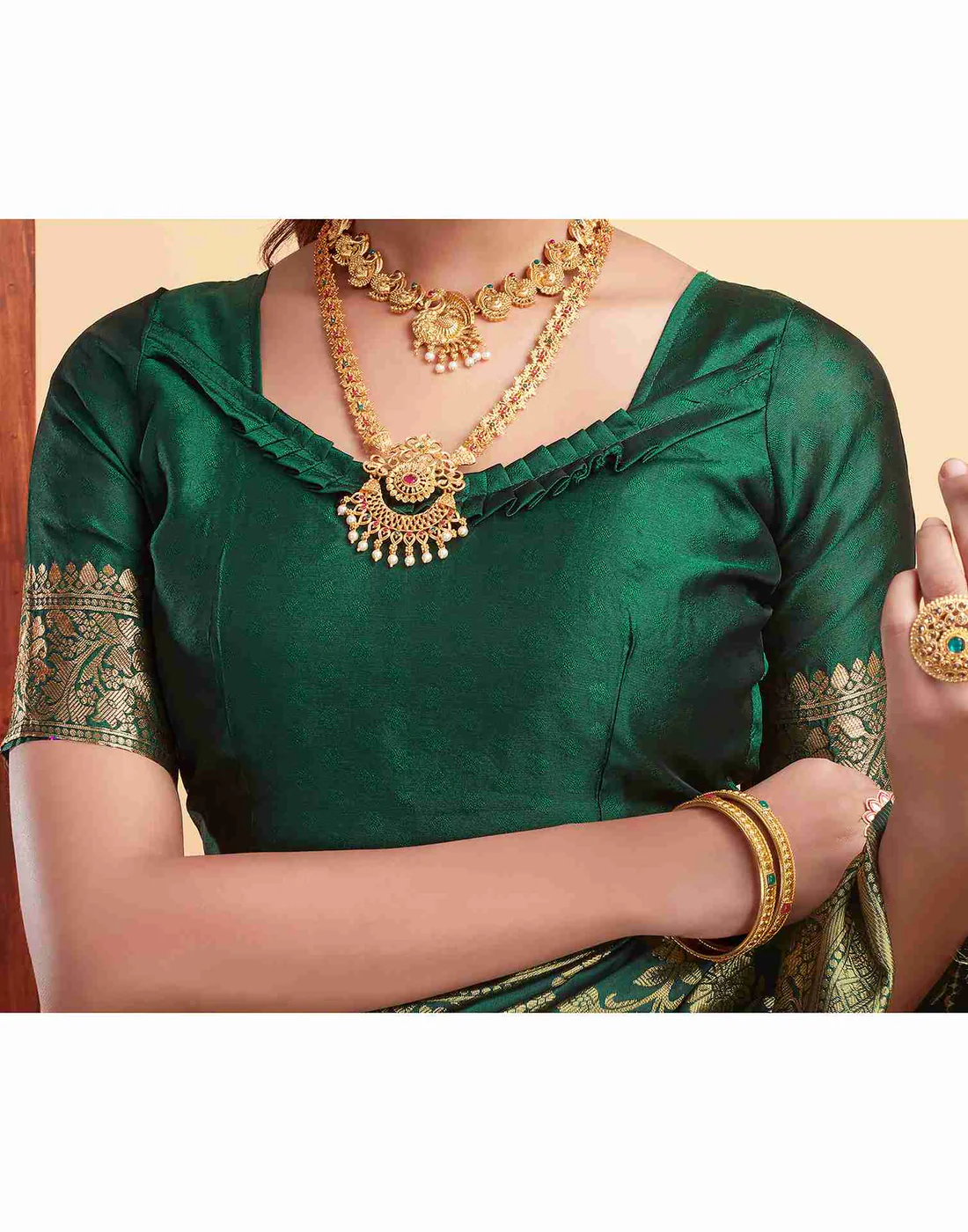 Bottle Green Jacquard Saree for Women with Golden Zari Floral Weaving | Premium Wedding, Festive & Traditional Wear Saree with Unstitched Blouse Piece