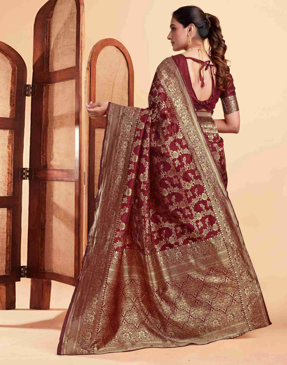 Maroon Jacquard Saree for Women with Golden Zari Floral Weaving | Premium Wedding, Festive & Traditional Wear Saree with Unstitched Blouse Piece