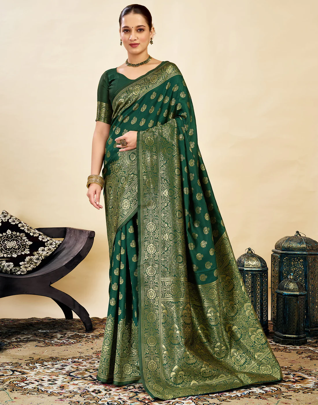 AXONIT Jacquard Saree for Women | Green Jacquard Weave with Golden Zari | Design A234 | Soft Elegant Saree