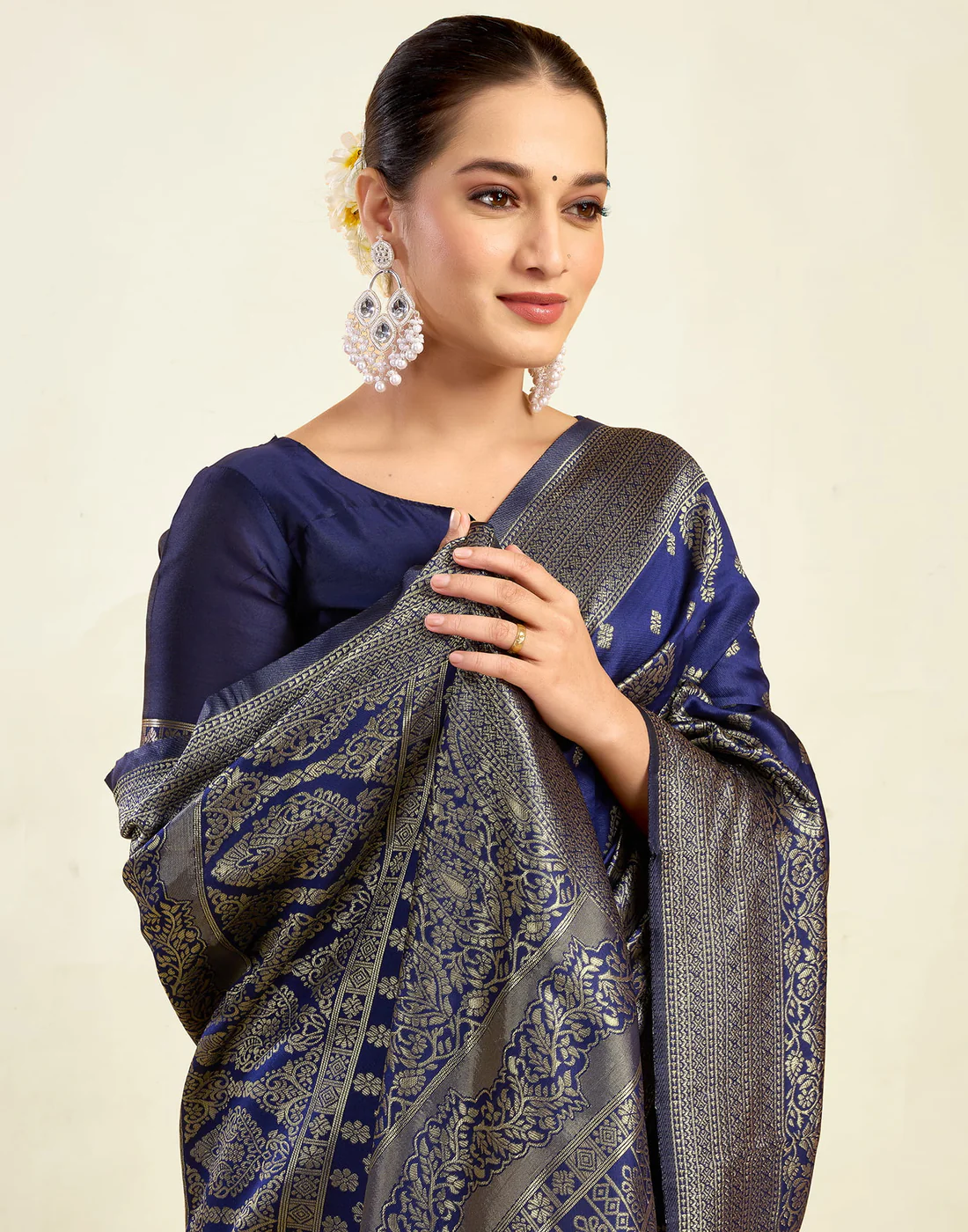 Navy Blue Jacquard Saree for Women with Golden Zari Weaving | Premium Festive, Wedding & Party Wear Saree with Unstitched Blouse Piece