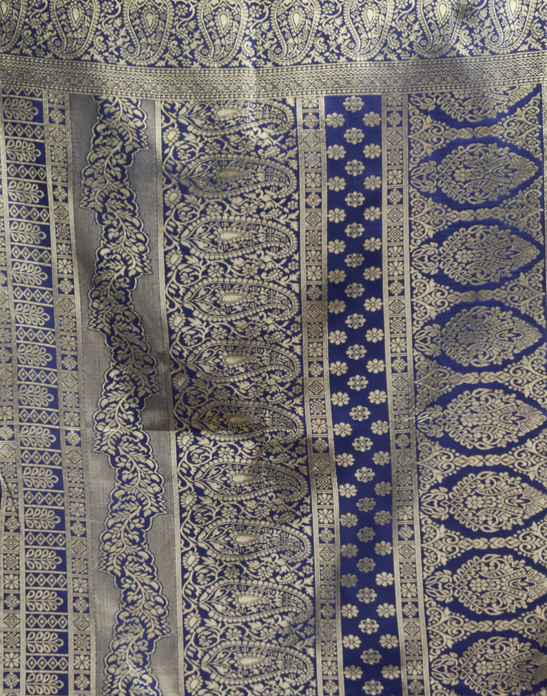 Navy Blue Jacquard Saree for Women with Golden Zari Weaving | Premium Festive, Wedding & Party Wear Saree with Unstitched Blouse Piece
