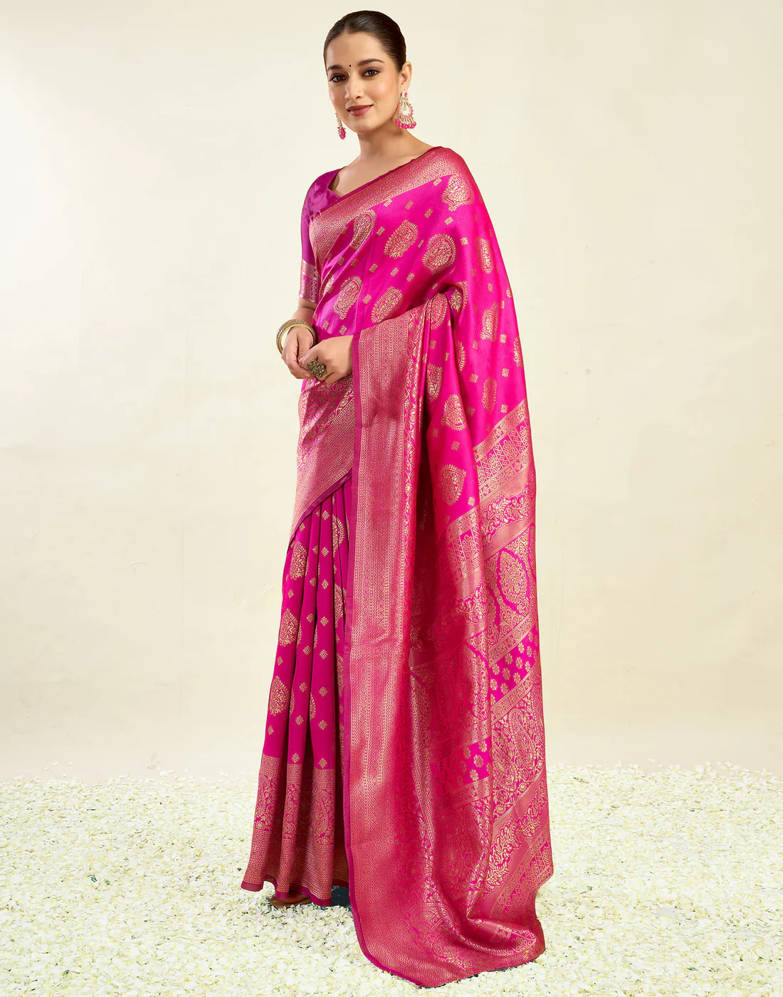 Royal Fuchsia Pink Jacquard Saree for Women with Golden Zari Weaving | Premium Festive, Party & Traditional Wear Saree with Unstitched Blouse Piece