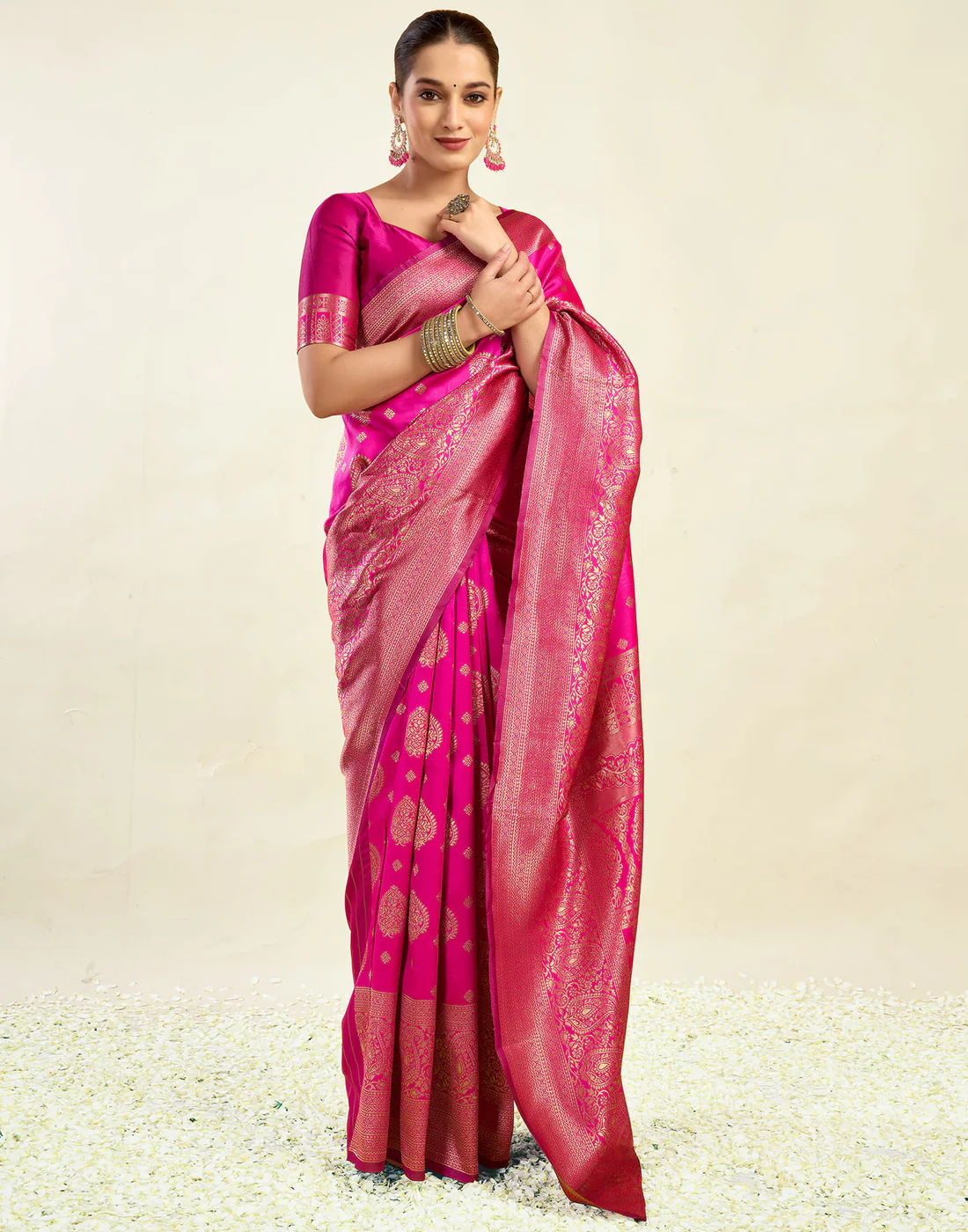 Royal Fuchsia Pink Jacquard Saree for Women with Golden Zari Weaving | Premium Festive, Party & Traditional Wear Saree with Unstitched Blouse Piece