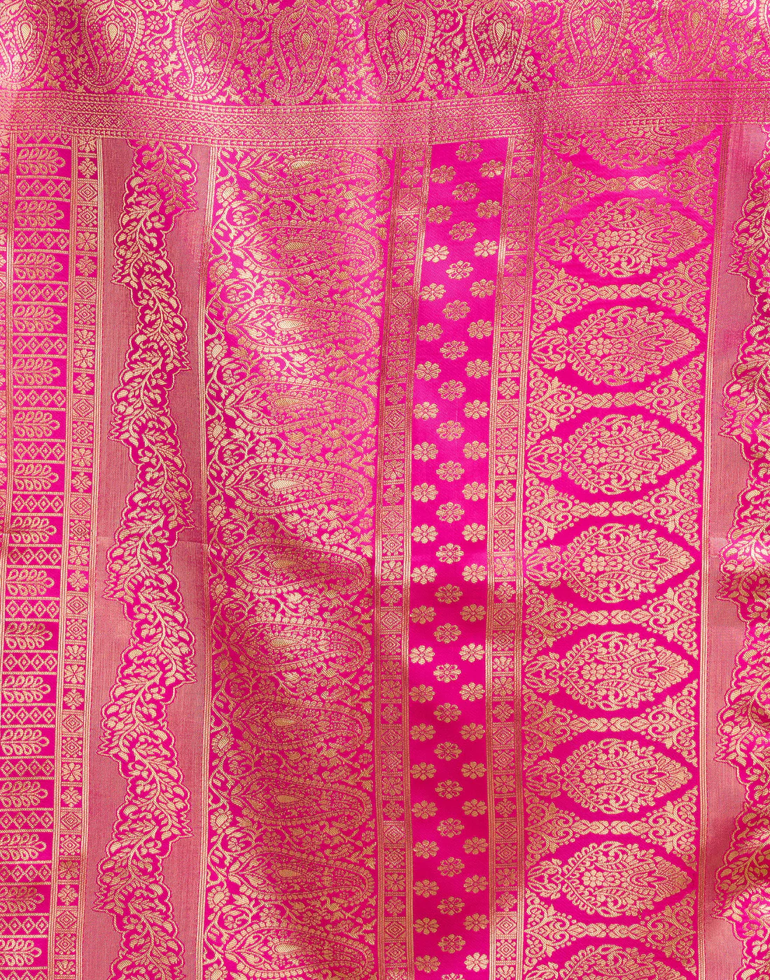 Royal Fuchsia Pink Jacquard Saree for Women with Golden Zari Weaving | Premium Festive, Party & Traditional Wear Saree with Unstitched Blouse Piece