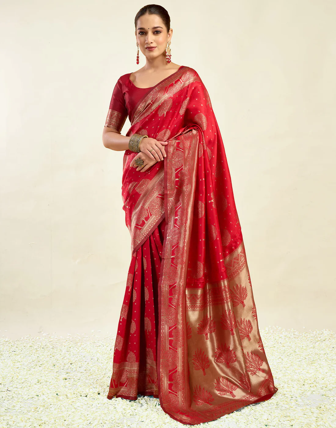 Red Jacquard Saree for Women with Golden Zari Weaving | Premium Festive, Wedding & Party Wear Saree with Unstitched Blouse Piece