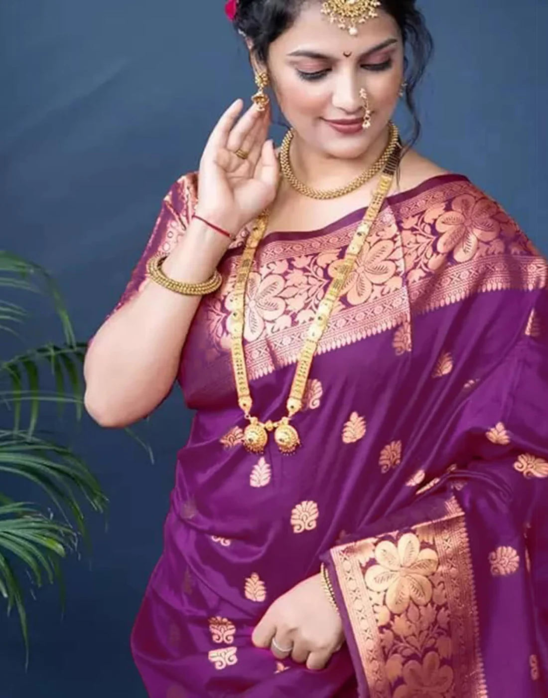 Magenta Wine Jacquard Silk Saree for Women with Golden Zari Weaving | Premium Wedding, Festive & Traditional Wear Saree with Unstitched Blouse Piece