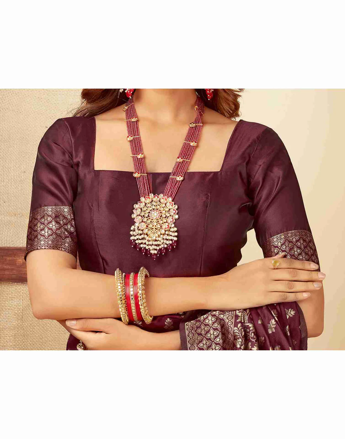 Maroon Jacquard Saree for Women with Golden Zari Butti Weaving | Premium Wedding, Festive & Traditional Wear Saree with Unstitched Blouse Piece