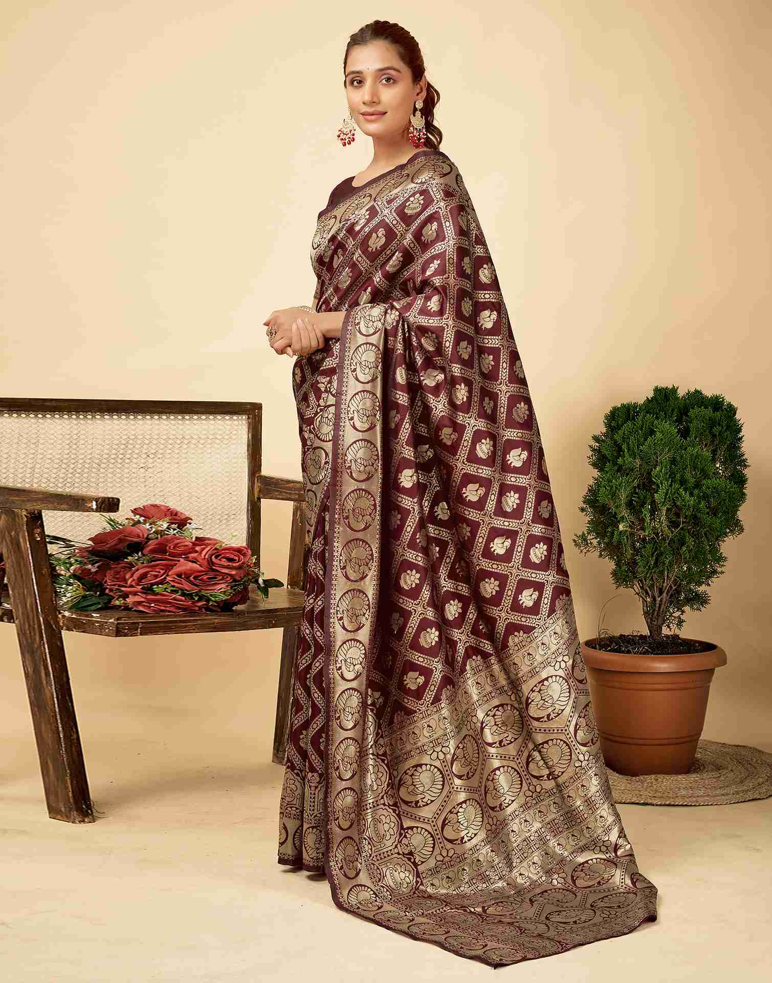 Royal Maroon Jacquard Saree for Women with Golden Zari Weaving | Premium Wedding, Festive & Traditional Wear Saree with Unstitched Blouse Piece