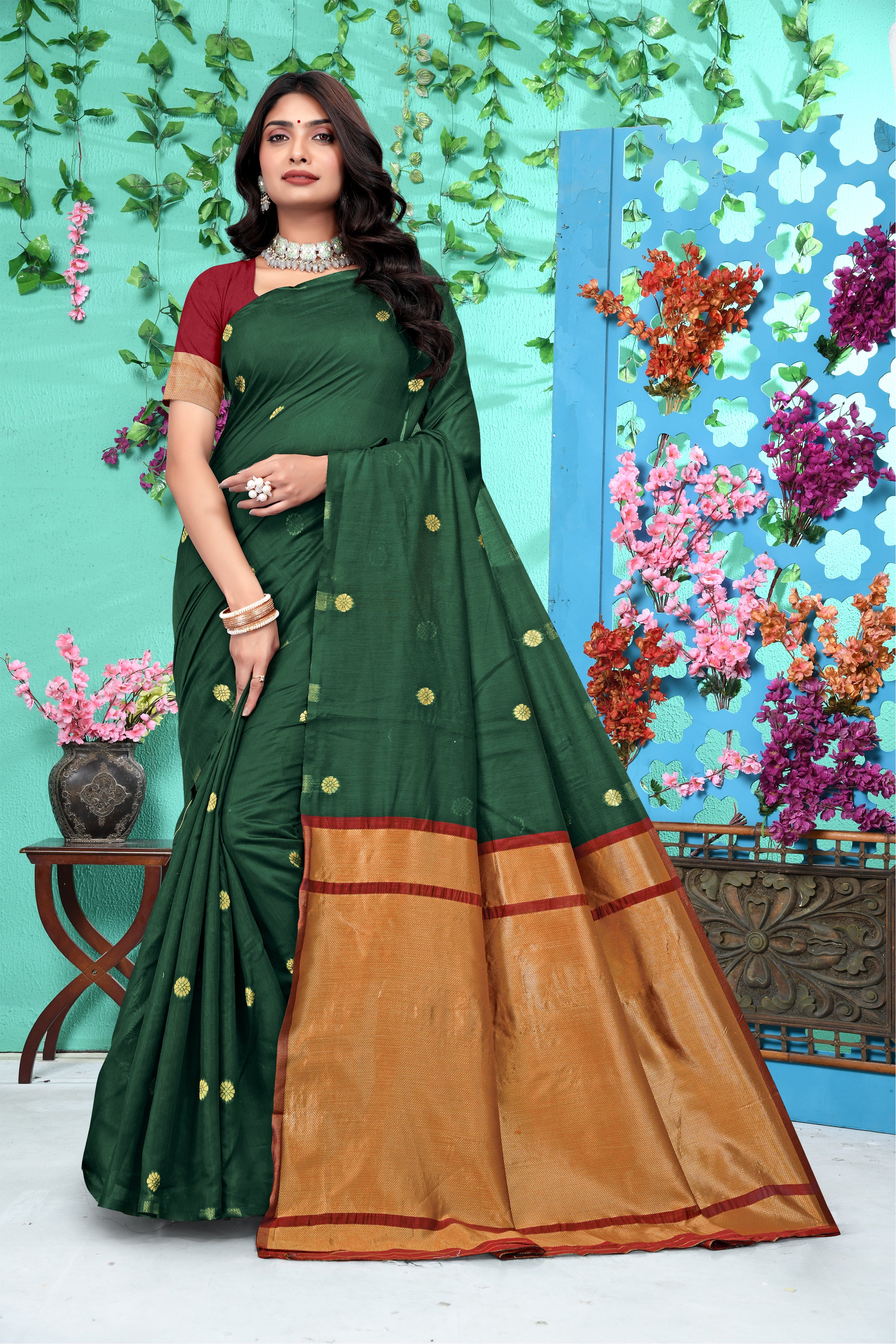 Emerald Green Jacquard Silk Saree for Women with Golden Zari Buti Work | Maroon Border | Premium Festive, Wedding & Traditional Wear Saree with Unstitched Blouse Piece