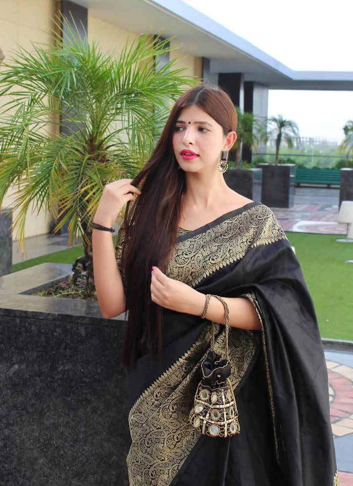 Black Jacquard Silk Saree for Women with Antique Gold Zari Border | Premium Wedding, Festive & Party Wear Saree with Unstitched Blouse Piece