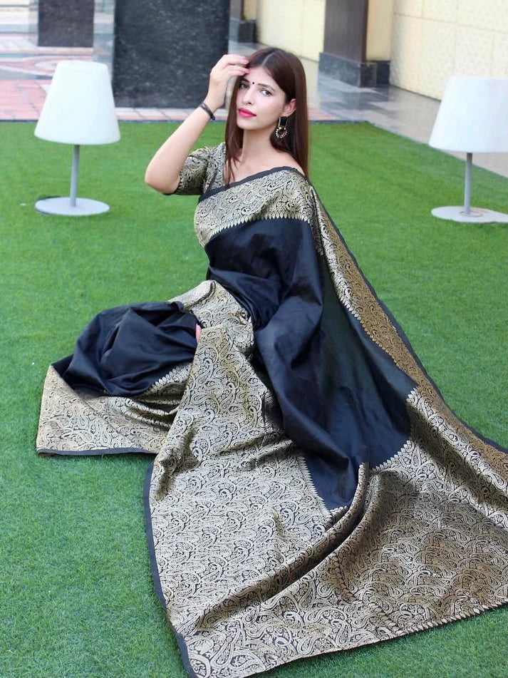 Black Jacquard Silk Saree for Women with Antique Gold Zari Border | Premium Wedding, Festive & Party Wear Saree with Unstitched Blouse Piece