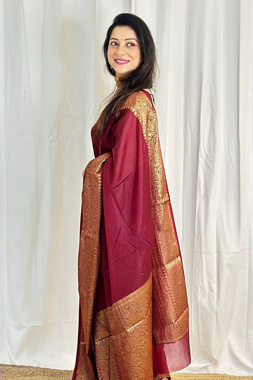 Maroon Jacquard Silk Saree for Women with Antique Gold Zari Border | Premium Wedding, Festive & Traditional Wear Saree with Unstitched Blouse Piece