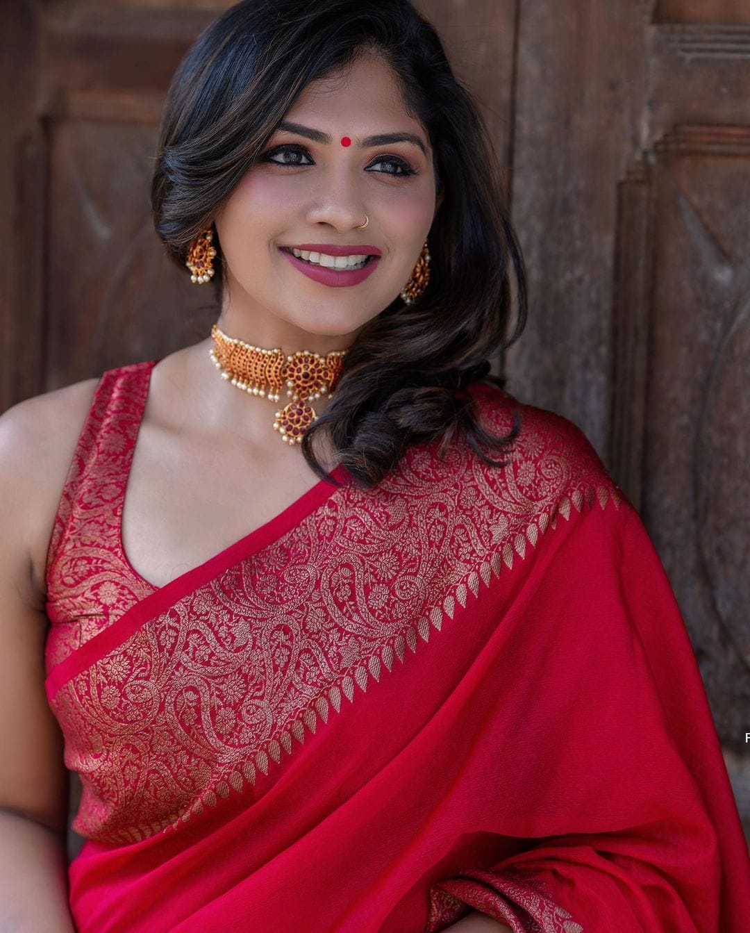 Red Jacquard Silk Saree for Women with Copper Gold Zari Border | Premium Wedding, Festive & Traditional Wear Saree with Unstitched Blouse Piece