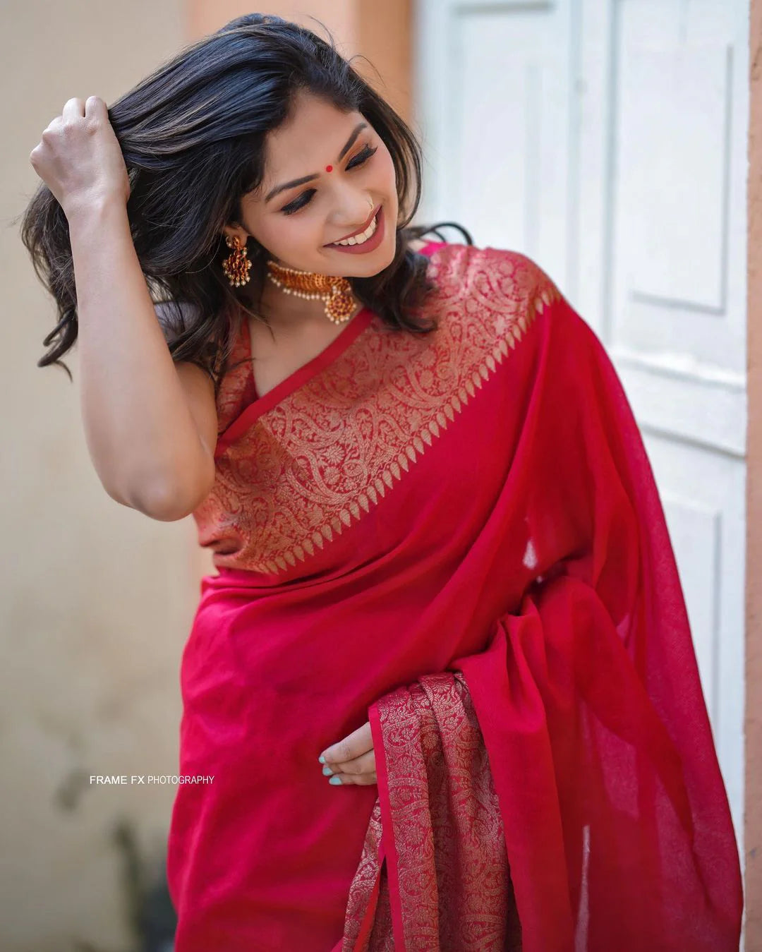 Red Jacquard Silk Saree for Women with Copper Gold Zari Border | Premium Wedding, Festive & Traditional Wear Saree with Unstitched Blouse Piece